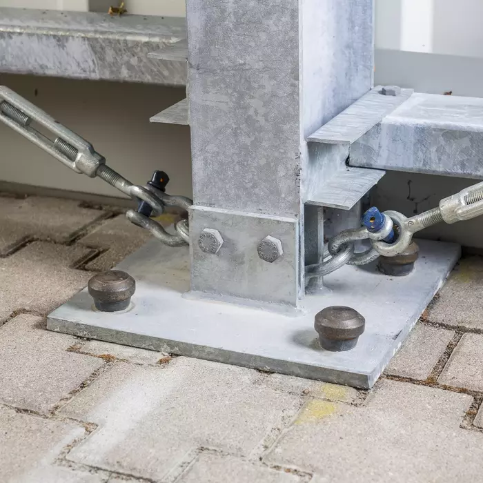 Lagerhalle mit Erdnagelverankerung